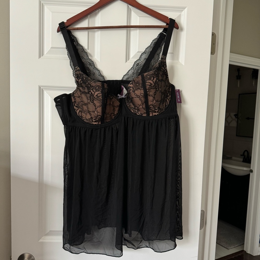 NWT Adore Me brand. Black lacy babydoll with matching thong. Size 44DD/4x